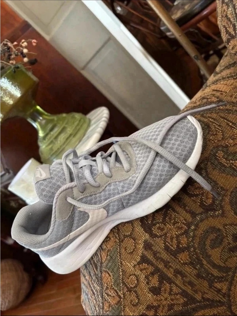 Nike Womenβs Light Grey Mesh Athletic Sneakers